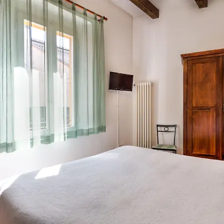 La Basilica Bed & Breakfast